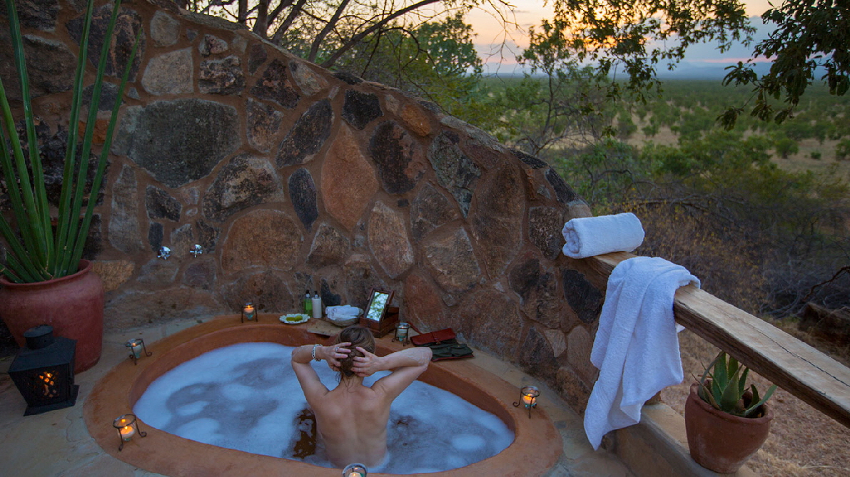 Elsa`s Kopje Meru Kenya safari 