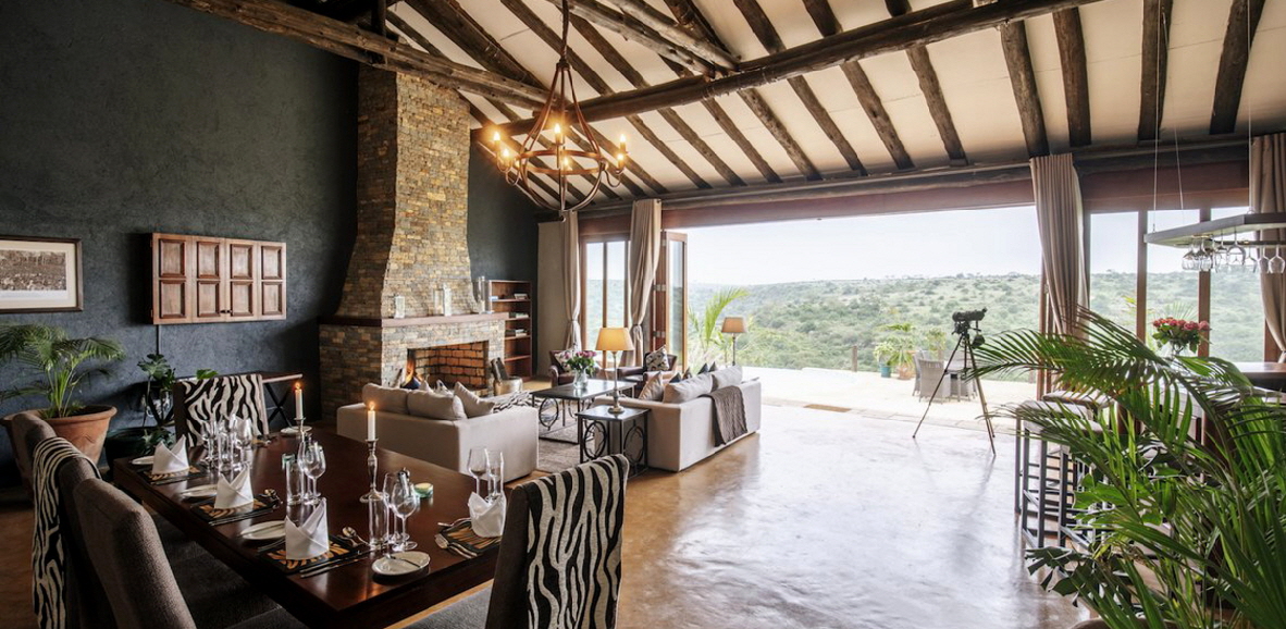 Emakoko Nairobi mit   Blick in den Busch 