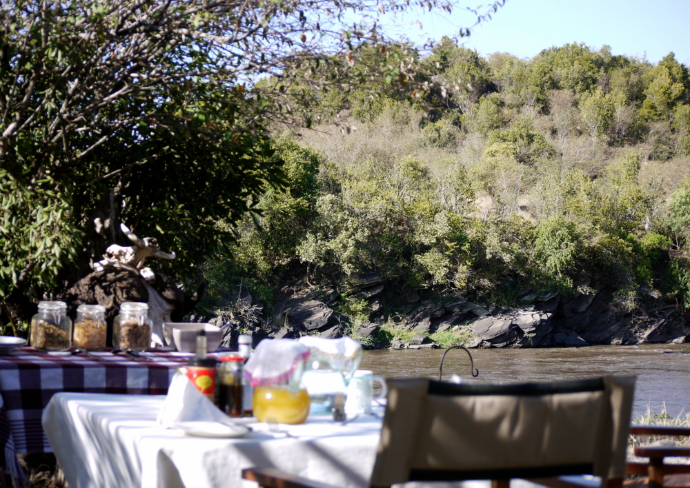 Fr�hst�ck am Fluss